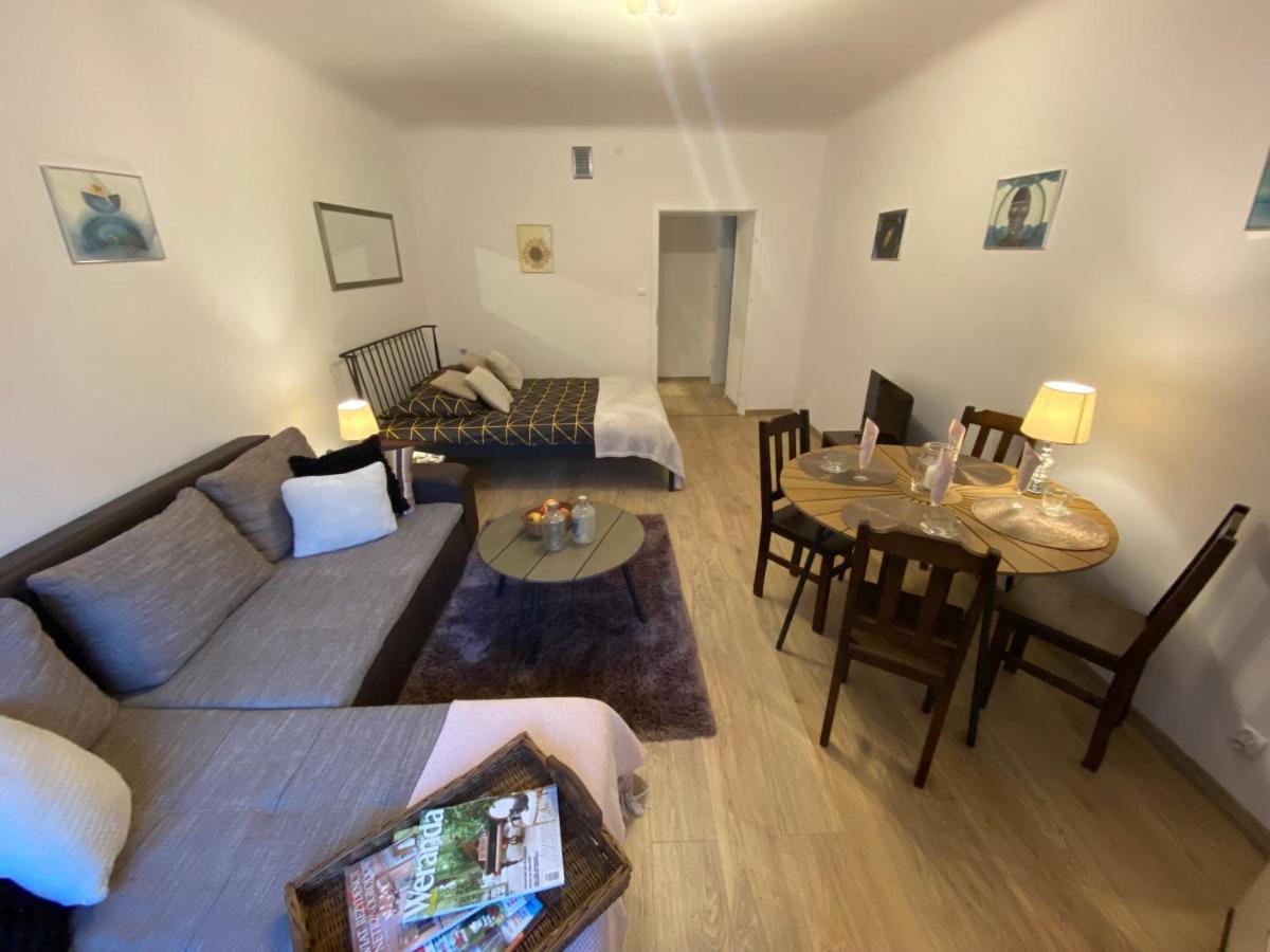 Apartament Arsenal Leilighet Warszawa Eksteriør bilde